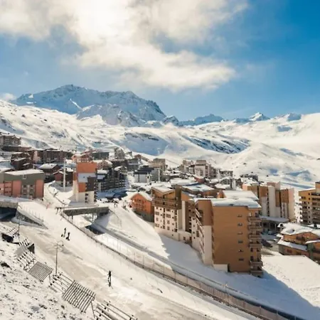 8 Personnes Dans Prive Au Pied Des Pistes *