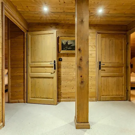 Apartmán 8 Personnes Dans Prive, Piscine, In